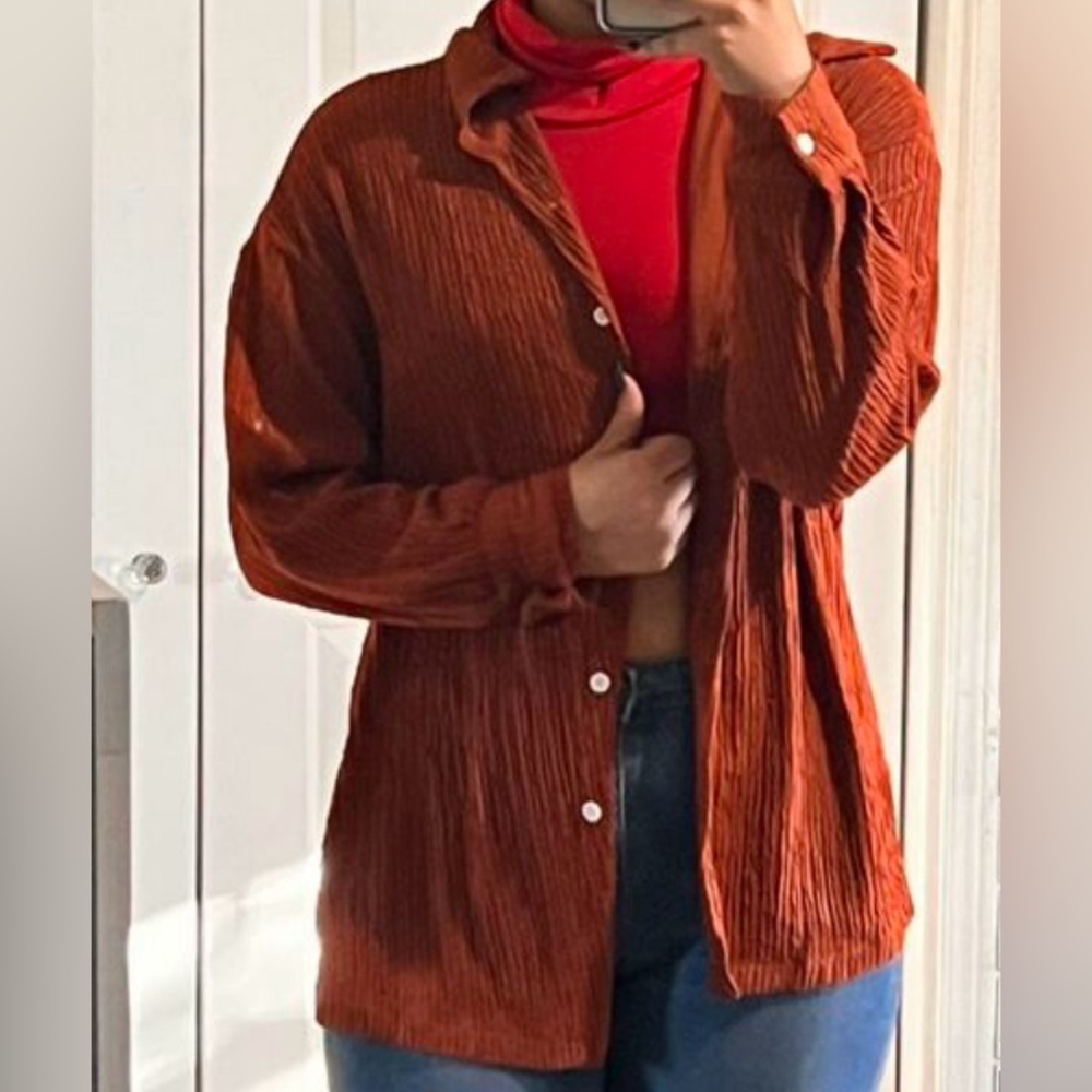 Long sleeve button shirt
